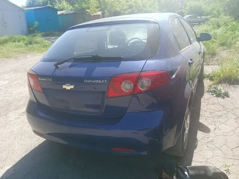 Chevrolet lacetti 2005 года выпуска, 1.4 бензин, механика. В отличном состоянии, без вложений! После последнего обслуживания заменен бак, горловина, тормозная магистраль. Машина не новая, есть мелкие недочеты, но без гнили; пороги и дно в хорошем состоянии! Салон зашумлен, чистый, ухоженный! Лобовое стекло желательно под замену. Два комплекта резины: зима/лето! Авто сел и поехал, масложора нету! Птс оригинальный! Юридически кристально чистая! Осмотр в городе макеевка! Срочно. Все вопросы по телефону, звонить в любое время. Автомобиль в наличии! Цена 420 тыс. Руб! Торг не отменял. +79490278194
📲 Tg: @makeevkaremontkvartir
📞 Звоните: +7(949)0278194 - фотография - 2