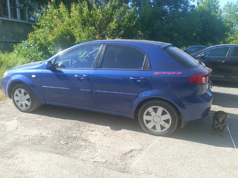 Chevrolet lacetti 2005 года выпуска, 1.4 бензин, механика. В отличном состоянии, без вложений! После последнего обслуживания заменен бак, горловина, тормозная магистраль. Машина не новая, есть мелкие недочеты, но без гнили; пороги и дно в хорошем состоянии! Салон зашумлен, чистый, ухоженный! Лобовое стекло желательно под замену. Два комплекта резины: зима/лето! Авто сел и поехал, масложора нету! Птс оригинальный! Юридически кристально чистая! Осмотр в городе макеевка! Срочно. Все вопросы по телефону, звонить в любое время. Автомобиль в наличии! Цена 420 тыс. Руб! Торг не отменял. +79490278194
📲 Tg: @makeevkaremontkvartir
📞 Звоните: +7(949)0278194 - фотография - 8