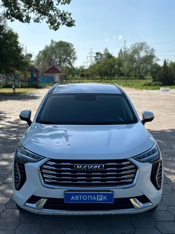 🚘 haval jolion 💰цена: 1 500 000р 🏢город: мариуполь 📅год выпуска: 2022 🧾пробег: 137 900 км. ⚙️двигатель: 1.5 ⛽топливо: бензин ⚙️кпп: автомат 7ст. 📞 телефон: +7-989-263-55-56 +7-949-551-91-52 +7-949-727-41-51 💾 описание: jolion — это стильный. .. бег ✅ шикарная комплектация ✅ оцинкованный кузов ✅ красивый цвет белый перламутр 💥 климат-контроль, led оптика в круг, сенсорный бесключевой доступ, эур, abs, airbag, кожаный мульти-руль с подогревом, штатное гу с поддержкой car play и android auto, камера заднего вида, задний парктроник, полный электропакет, подогрев всех сидений и лобового стекла, новая резина. ➕автомобиль с пройденным техническим осмотром и готов к переоформлению. улица шевченко 2️⃣6️⃣9️⃣ 🏦 возможна продажа в кредит по двум документам. - фотография - 2