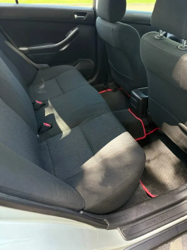 Продам toyota avensis 2005г. В двигатель 1.8 бензин коробка механическая 5-ти ступка. Я один хозяин в стс и птс. Во владении с 2016г. Эксплуатация бережная. Двигатель работает идеально масло не расходует совершенно, масло только оригинал 5w40 поменяно 2000км назад, все фильтра соответственно. Так же стоит новая рулевая рейка, передние торм. Диски и колодки и задние колодки 1500 км. Назад поменяны. Новая лямбда и т. Д список проделанных работ предоставлю. Все стекла родные, дтп никаких не было. Комплектация: мульти руль, 4 эсп, подогрев заднего стекла, зеркал и сидений, abs, esp, оптика линзованая с завода, складывание зеркал, кондиционер обслуживал год назад, полностью в рабочем состоянии, туманки led, сенсорная магнитола android 4 колонки pride два ключа. Авто в идеальном состоянии, таких мало осталось. Машиной останется довольны, качество и надёжность говорит сама за себя. Техосмотр пройден, готова к переоформлению. Цена 💰675.000тыс. Руб возможен адекватный торг! Осмотр
📞 Звоните: +7(949)3630433 - фотография - 7
