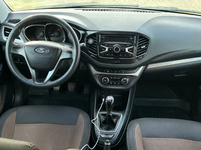 Продам lada vesta 2015 г.
Мотор 1.6 не дымит не троит.
Масложора нет.
Кпп механика, ходовая вся обслужена.
Состояние автомобиля на твердую 5!
Автомобиль весь обслужен, богатая комплектация
Климат контроль, датчики дождя и света.
Abs, esp, эур, подогревы передних сидений, зеркал, лобового стекла, заднего стекла, задний парктроник, штатная магнитола с bt, газ евро 4,остекление все заводское, стоят линзованые фары, свет бомба!
Старые фары отдам с машиной.
Кузов оцинкован что значит большой плюс.
Красивый комбинированный салон.
Документы в полном порядке
Переоформление без проблем.
Цена 730000 тысяч рублей
Торг реальному покупателю у капота
Осмотр г. Харцызск
Связь
+7949-521-31-10 (Тг/мах)
+7949-482-25-82 (Тг/мах)
Всем удачи 🍀 - фотография - 7