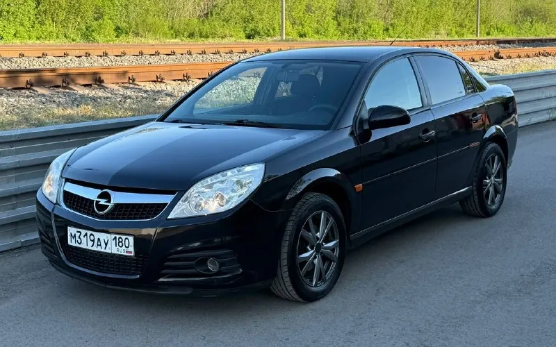 Продам: opel vectra c 1.8 бензин, механика 2008 года выпуска кузов хороший не гнилой днище, пороги, арки без ржавчины очень много вложили в авто техника новой машины кондиционер электронные стеклоподъемники, гур, магнитола сигнализация пробег оригинал 201.000 км можем ехать на любые сто и проверять я только за, за авто не стыдно звоните все по тел расскажу ухоженный автомобиль цена:490.000руб. +7 феникс +79198860059 мтс 📞 звоните: +7(949)3829905 - фотография - 2