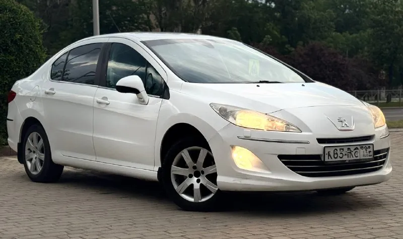 Тел. +79493988204 продам peugeot 408 2012г. в идеальном состоянии! по автомобилю делать не чего не надо!! готов ехать на любые проверки за ваш счёт! птс оригинал два владелец по птс! переоформление в мрэо комплектация двигатель 1.6 бензин пробег 129т abs esp airbag бортовой компьютер подогрев сидений подогрев зеркал parktronic двухзонный климат контроль 4 стеклоподъемника хорошая резина цена 620.000т. р очень срочно торг возможно продажа в кредит - фотография - 3