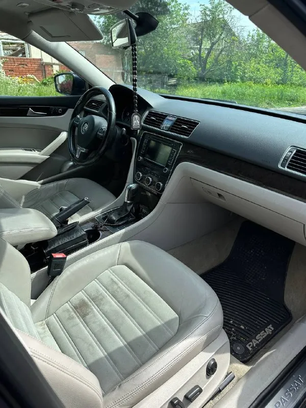 🚘 volkswagen passat b7 год : 2015 ✅комплектация : sel premium ✅пробег : 270000км ✅мотор : 2.0 tdi ✅ : dsg dq 250 (мокрая 6 стп) цена : 1.5 млн ₽ ☎️контактный номер : +79497310188 (телеграмм/макс) — автомобиль полностью обслужен — в одних руках 7 лет — полное переоформление ✅технически полностью все исправно ✅работает абсолютно каждая кнопка ‼️за машину стыдно не будет просмотр город мариуполь ✅опубликовать объявление 📞 звоните: +7(949)7310188 - фотография - 6