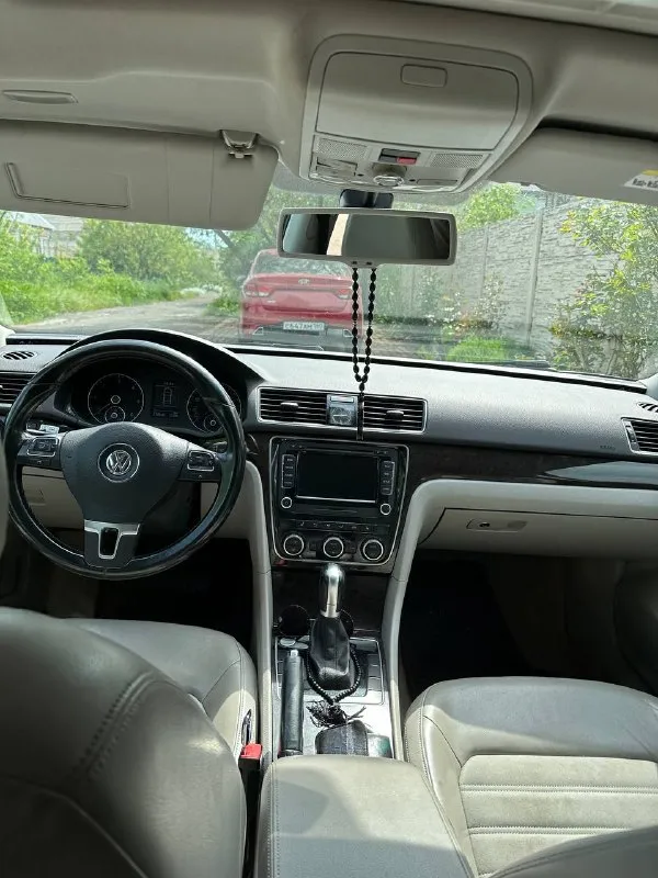 🚘 volkswagen passat b7 год : 2015 ✅комплектация : sel premium ✅пробег : 270000км ✅мотор : 2.0 tdi ✅ : dsg dq 250 (мокрая 6 стп) цена : 1.5 млн ₽ ☎️контактный номер : +79497310188 (телеграмм/макс) — автомобиль полностью обслужен — в одних руках 7 лет — полное переоформление ✅технически полностью все исправно ✅работает абсолютно каждая кнопка ‼️за машину стыдно не будет просмотр город мариуполь ✅опубликовать объявление 📞 звоните: +7(949)7310188 - фотография - 7