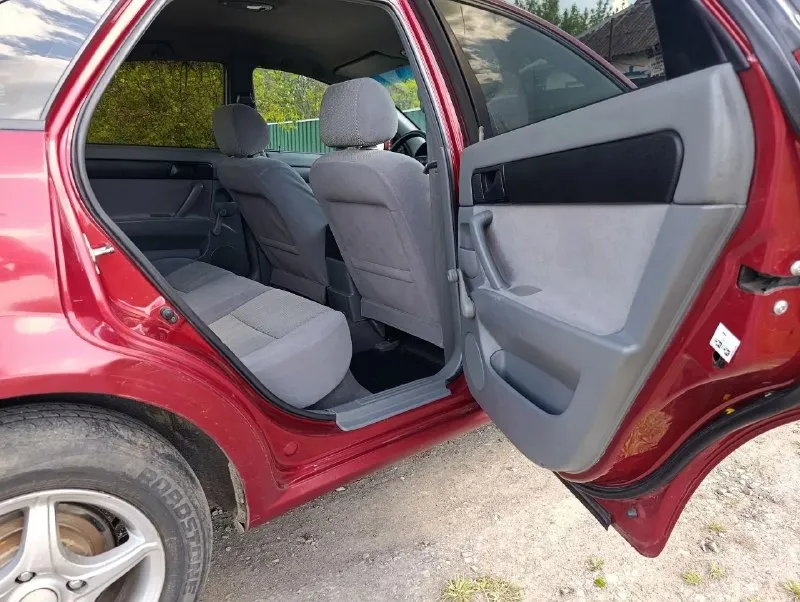 Chevrolet lacetti, 2008🚗 🐎мкпп⚙ двигатель обслужен не дымит, масло не ест⌛ мкпп работает исправно, передачи не хрустят⏱ сцепление новое, тормозные диски новые. хорошее состояние кузова⛏ птс оригинал✔ ходовая мягкая⚾ 1 хозяин за все время эксрлуатации✅ музыка, два ключа два брелка. led освещение💎 электро регулировка зеркал❗ 2 электро стеклоподъемника⚡ дно в хорошем состоянии💥 технически обслужена😐 электрика без нареканий⚡ цена 420 тыс торг‼ +79493609909 обмен с вашей доп. цена и состояние 🔥 - фотография - 4