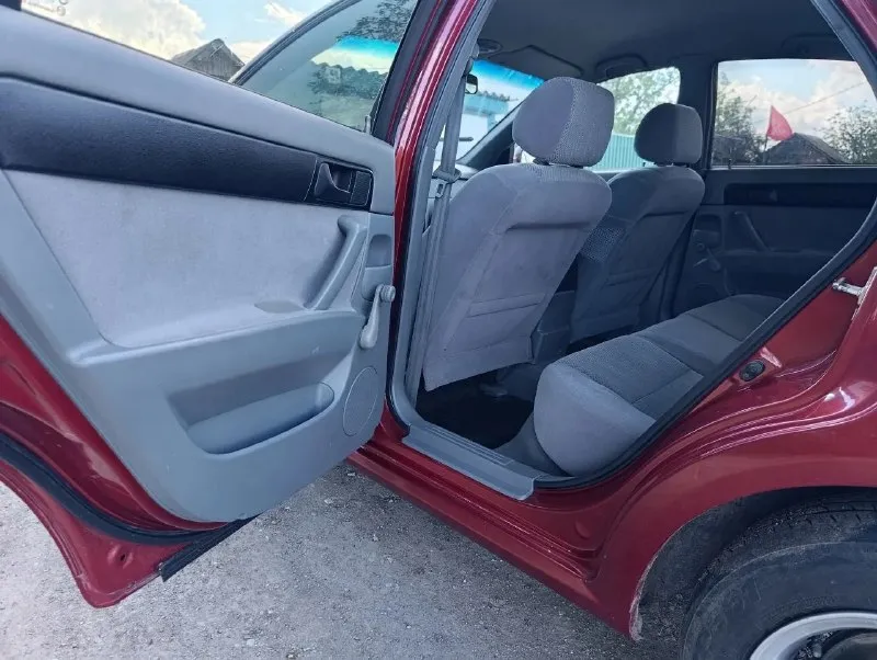 Chevrolet lacetti, 2008🚗 🐎мкпп⚙ двигатель обслужен не дымит, масло не ест⌛ мкпп работает исправно, передачи не хрустят⏱ сцепление новое, тормозные диски новые. хорошее состояние кузова⛏ птс оригинал✔ ходовая мягкая⚾ 1 хозяин за все время эксрлуатации✅ музыка, два ключа два брелка. led освещение💎 электро регулировка зеркал❗ 2 электро стеклоподъемника⚡ дно в хорошем состоянии💥 технически обслужена😐 электрика без нареканий⚡ цена 420 тыс торг‼ +79493609909 обмен с вашей доп. цена и состояние 🔥 - фотография - 8