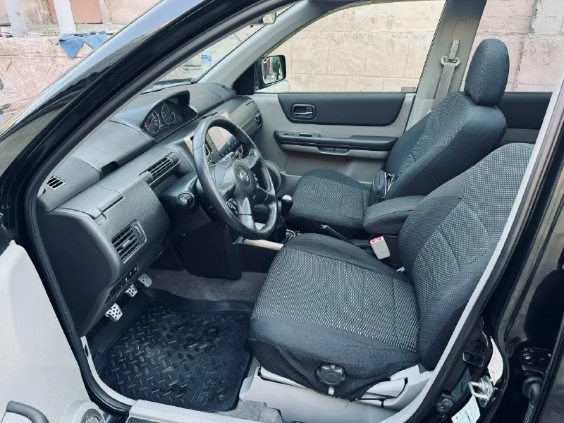 Собственник! Гаражное хранение продам x-trali в кузове t30 2006 года, объем 2.5 литра (бензин), мкпп, полный привод. Сборка япония. Два ключа. Vin : jn1tbnt30u0121013.во владении более пяти лет, постоянный учет рф. Переоформление без проблем. Пробег 237 954 км (родной, не скручен). Два комплекта резины r17 (зима/лето). Кузов в отличном состоянии, без дтп, есть два косметических окраса(передний бампер и капот, были сколы), окрашены более двух лет назад, остальное все в родной краске. Кузов покрыт гидрополимером и обновлен в этом году. Салон как новый, ничего не затерто, не пропалено. Перешит качественно руль, заменена штатная магнитола на андроид, заменены все динамики а дверях, чехлы сидений, два комплекта ковриков. По тех части все отлично, мотор весь сухой, без запотеваний и течей, ходовая как мячик, заменены тормозные диски и колодки вкруговую с переборкой и покраской суппортов. Заменены кольца, вкладыши и сделан полный ребилд гбц. Заменены масла кпп и двс + ф
📞 Звоните: +7(949)3180505 - фотография - 8