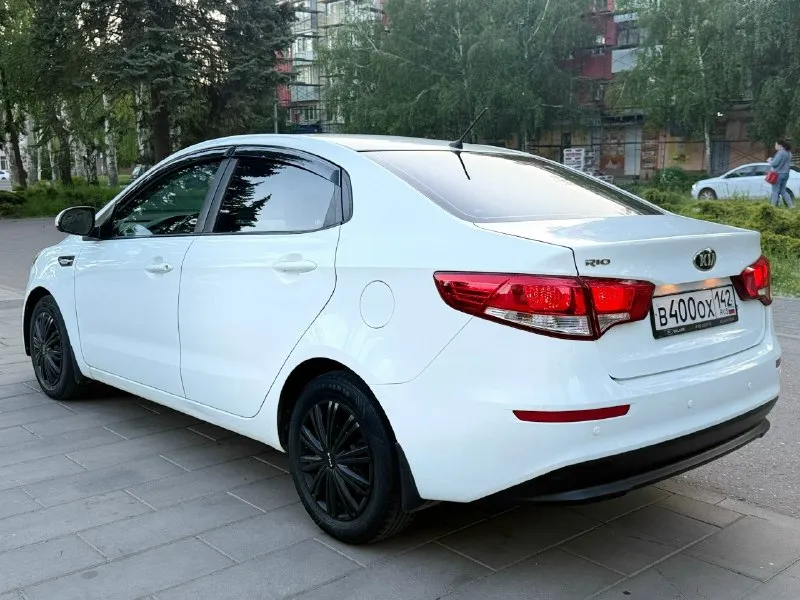 Автор: в продаже kia rio ill рестайлинг авто в идеальном состоянии не бита не крашена автомобилем владею не первый год вложений не каких не требует 2 ключа кондиционер заправлен сигнализация с обратной связью расходники все поменяны салон чистый не прокуреный по документам любое переформление год выпуска 2016 пробег родной 180.000т комплектация: comfort комплект резины. автотека зелёная 🌿 в такси и прочее не была. остальные вопросы по телефону +7(949)287 0956 возможен обмен. цена 745.000 торг у капота. . . !!!наш телеграм канал [ бесплатное размещение за репост!!! правила сообщества [ мы в мах [ 📞 звоните: +7(949)2870956 - фотография - 4