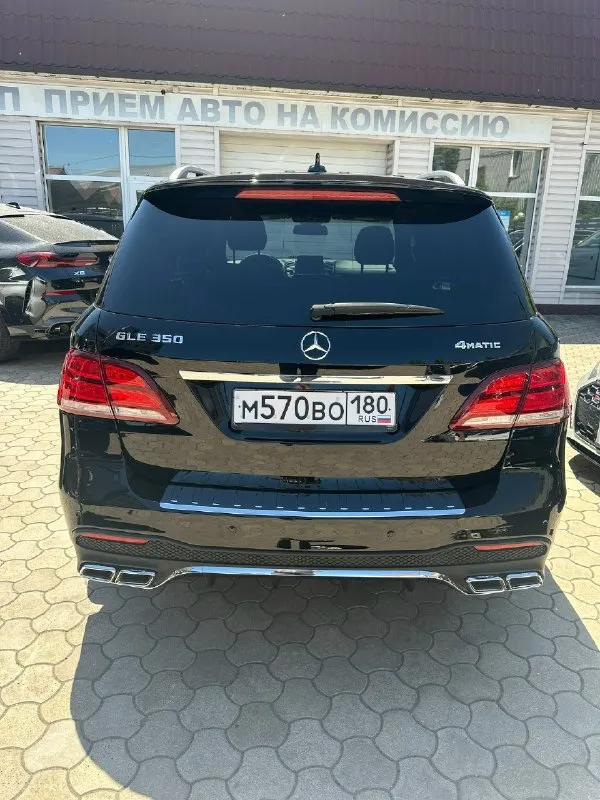 Продам mercedes benz w166 gle 350 2018 года выпуска полный привод мотор 3.5 атмосферный 90000 км родного пробега коробка 8-ступенчатый автомат музыка harman kardon бесключевой доступ всех дверей подогревы сидений без пневмы климат контроль черный потолок люк мертвые зоны радар приближения удержание полосы кнопка start-stop электра регулировка, память сидений, руля электра привод богажника парк троники в круг камера заднего вида car play, android car r21 летние и r19 зимние колеса все родные стекла, включая лобовое была произведена 22.05.26 полировка кузова, нанесение керамики и химчистка салона в одних руках 3 года покупалась на пробеге 40000 км заменены все масла и фильтра-двигатель, коробка, раздатки состояние отличное! любые проверки цена-4.300.000 торг уместен тел +79495049495 📞 звоните: +7(949)5049495 - фотография - 3