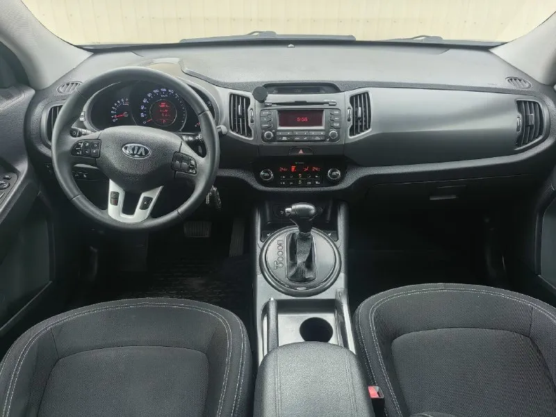 Продам kia спортэтч, в отличном состоянии. Вложений не требует. Мотор 2.0 работает отлично, без посторонних звуков. Коропка автомат «айсин». Родной пробег 162 т. Автотека зелёная, без дтп. Собственник. Остальная информация по телефону. +79497973266
📞 Звоните: +7(949)7973266 - фотография - 6