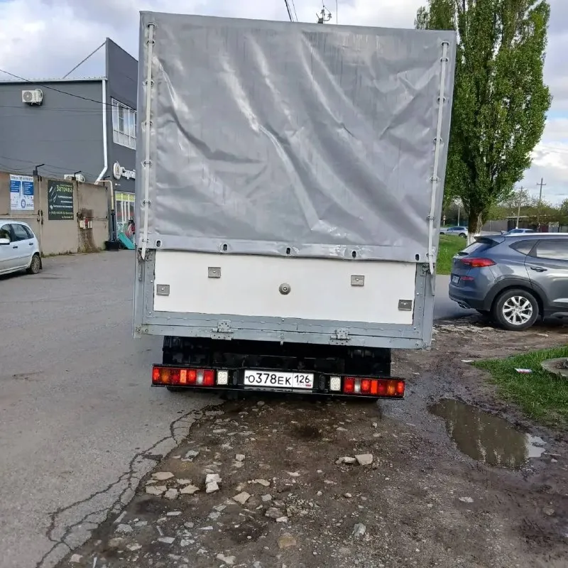 Продам свою газель! я собственник! имеется свежий тех осмотр! машина в очень хорошем состоянии, двигатель кпп ходовая часть на 5из5 по авто нету никаких нареканий и вложений! кузов и рама в хорошем целом состоянии! рама без трещин! двигатель 406 змз после кап ремонта! имеется гур, новый тент, новая резина, все что должно работать работает в штатном режиме, ручник держит! электра вся исправна! остальные вопросы по телефону! цена 575.000т. торг небольшой!!! тел: +7 (949) 985-01-26 за новым авто в автосалон - фотография - 3