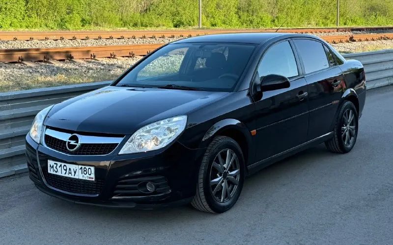 Продам: opel vectra c 1.8 бензин, механика 2008 года выпуска кузов хороший не гнилой днище, пороги, арки без ржавчины очень много вложили в авто техника новой машины кондиционер электронные стеклоподъемники, гур, магнитола сигнализация пробег оригинал 201.000 км можем ехать на любые сто и проверять я только за, за авто не стыдно звоните все по тел расскажу ухоженный автомобиль цена490.000руб. +79493829905 феникс +79198860059 мтс 📞 🇷🇺 звоните: +7(919)8860059 - фотография - 1