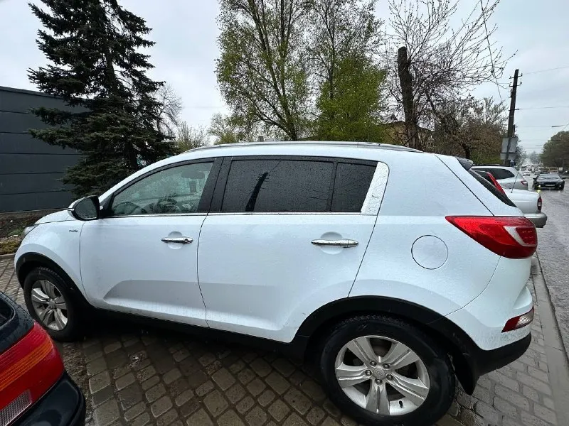Здравствуйте: продам kia спортадж 2012год 4wd 2.0 бензин автомобиль полностью обслужен! кузов в заводском окрасе пробег190т родной, комплектация пред максимальная, с документами порядок цена 1.195.000 звоните +7949-551-68-75 📲 tg: n_77 📞 звоните: +7(949)5516875 - фотография - 3