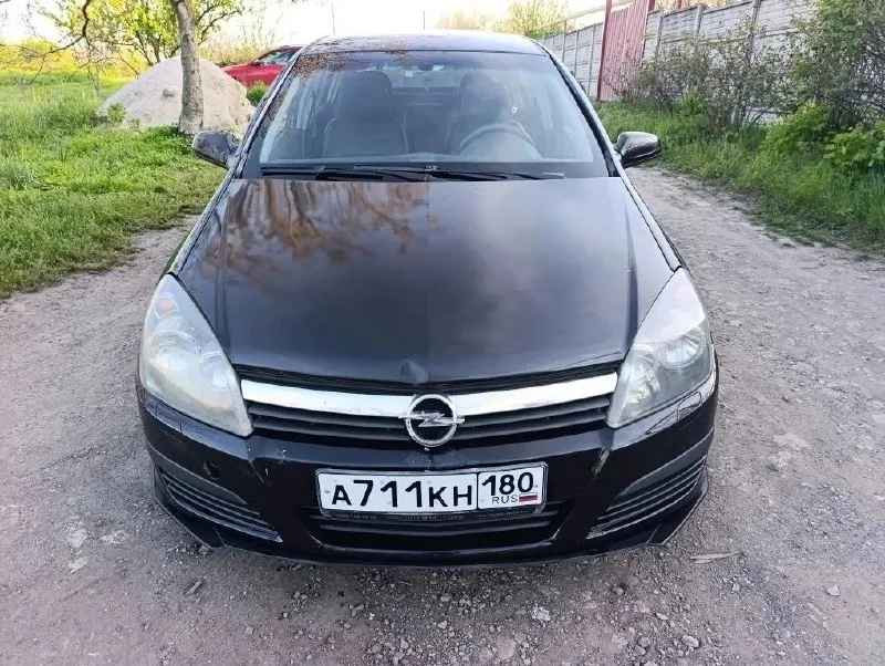 Продажа в днр опель астра 2007 г мотор 1, 8 коробка автомат, состояние нормальное. цена 570 тыс. руб. возможен обмен с моей или вашей доплатой. +79495119797 - фотография - 2