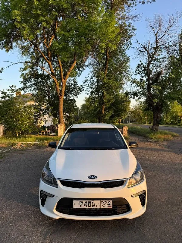 Kia rio iv 2017 года
Родной пробег 104 тысячи км
Двигатель 1.6, коробка механика
Ухоженный авто, в одних руках с момента покупки в салоне, обслуживание проходил у официального дилера
Машина не требует никаких вложений, полностью обслужена, сел и поехал
Хорошая комплектация с камерой заднего вида, парктрониками, датчиком давления в шинах, климат-контролем, подогрев руля и передних сидений, мультируль
Машина на новой летней резине
Дополнительно установлены дорогие линзы в фары, сделана качественная шумоизоляция, а также установлен андроид планшет и сигнализация с автозапуском starline
У авто один единственный владелец, птс оригинал и два ключа, в такси никогда не работала, и не использовалась в коммерческих целях
Буду присутствовать в мрэо, техосмотр пройден
Цена - 1 миллион 290 тысяч
Моспино, пролетарский район
Звоните +79493463931, телеграмм
📲 Tg: @maks_dons
📞 Звоните: +7(949)3463931 - фотография - 2