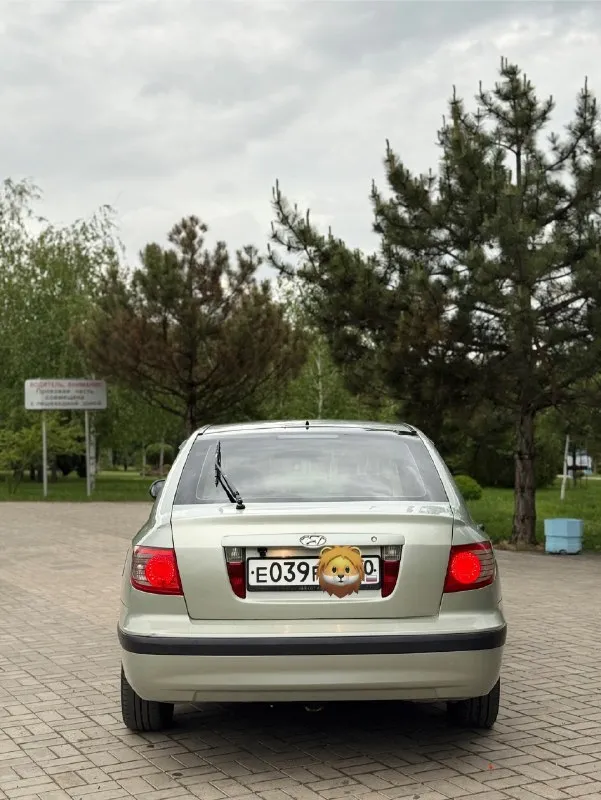 Hyundai elantra на автомате!!! 2007 г. в. 1.6. акпп автомобиль в хорошем состоянии! кузов ровный, без гнили и жучков, все болячки были устранены! салон опрятный двигатель прошел капитальный ремонт (блок/голова), работает шикарно, как новый новый комплект грм масло акпп и двс так же свежее подвеска перебрана, отрабатывает мягко, без посторонних звуков новые опоры двс новые тормозные диски и колодки (brembo) кондиционер исправен сигнализация с обратной связью star-line вместительный багажник! автомобиль прошел т. о. на сумму своей стоимости. очень живой и приятный аппарат на автомате, в привлекательном бюджете 490 тыс. торг! г. донецк +7 (949) 337-76-79 +7 (949) 496-67-34 - фотография - 2