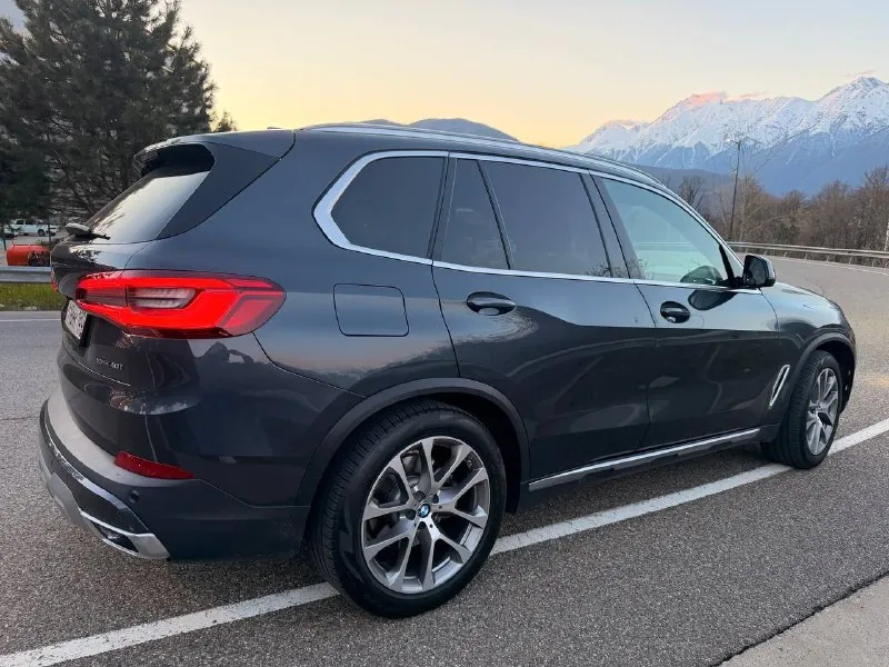 В продаже bmw x5 g05 d40i год выпуска 2019 пробег 110 000км. бензин. состояние безупречное. цена 6500000 +79496150394 📲 tg:. 📞 звоните: +7(949)6150394 - фотография - 5