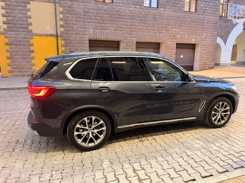 В продаже bmw x5 g05 d40i год выпуска 2019 пробег 110 000км. бензин. состояние безупречное. цена 6500000 +79496150394 📲 tg:. 📞 звоните: +7(949)6150394 - фотография - 7