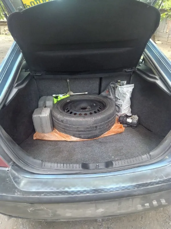 Продам ford мондео 3.2001год.1.8бензин -газ евро-4 на хорошем ходу, кузов живой, мотор коробка ходовая все норм. сел уехал. времянка до 27 года. цена 250 000руб. торг есть. старобешевский район, г. комсомольское +79498569196 📞 звоните: +7(949)8569196 - фотография - 8
