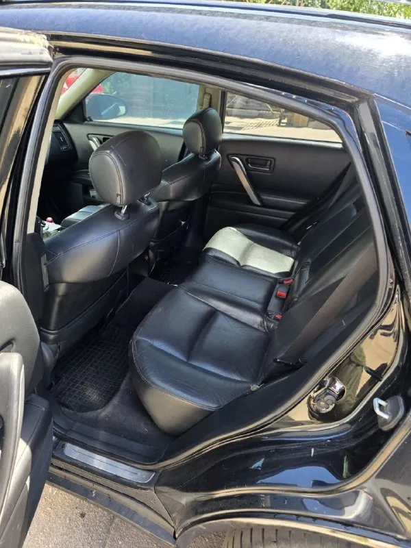 🚘 продам infiniti fx35 2004 г. двигатель и коробка работают без нареканий пробег: 280 000 км документы чистые цена: 700 000 ₽, торг у капота 📞 +79493205056 просьба звонить с 10:00 до 21:00 - фотография - 8