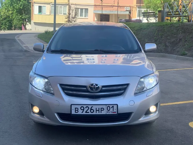 Toyota corolla e150 1.6, 2008г. пробег 234 000 км. автомобиль в отличном состоянии — как технически, так и внешне. двигатель 1.6 (124 л. с.) работает идеально, масло не расходует, тяга отличная. коробка без нареканий, актуатор сцепления заменён полгода назад. бесключевой доступ, кнопка start/stop, климат-контроль, круиз-контроль, подогрев сидений, камера заднего вида, датчик дождя. по электрике ошибок и замечаний нет. кузов, салон, дно, пороги и арки в хорошем состоянии, ржавчины нет. машина едет очень приятно, вложений не требует. в подарок комплект зимней резины на штатных стальных дисках. цена: 730т ₽, торг у капота г. мариуполь +79496347909 остальные вопросы по телефону. - фотография - 1