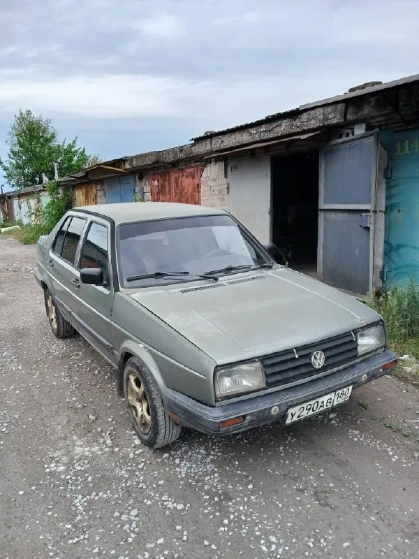 Продам автомобиль вольцваген джетта 1987г 1.6 дизель коробка механика 5 ступка цена договорная все вопросы по телефону +79494113471 миранда +79494573945 феникс - фотография - 2
