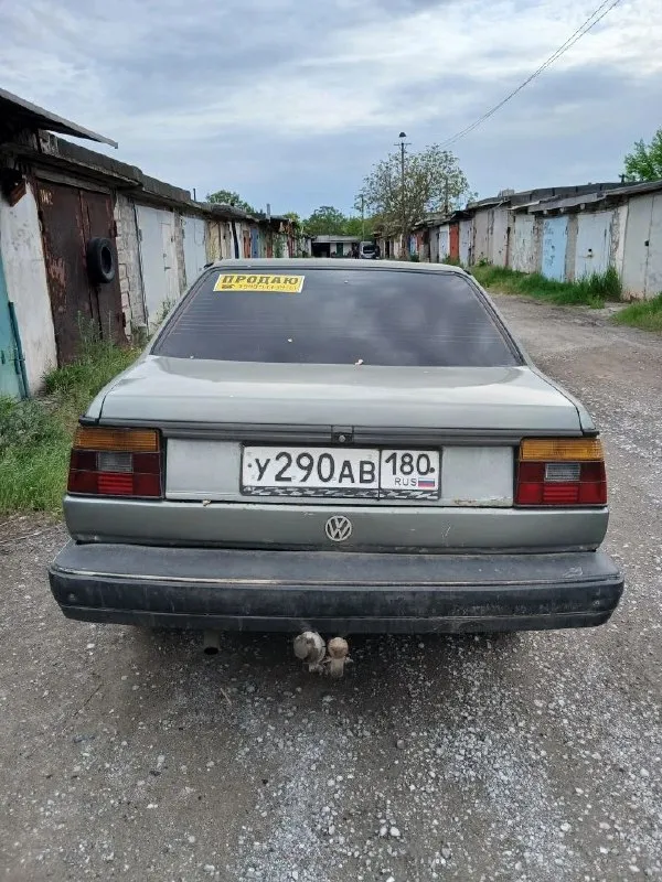 Продам автомобиль вольцваген джетта 1987г 1.6 дизель коробка механика 5 ступка цена договорная все вопросы по телефону +79494113471 миранда +79494573945 феникс - фотография - 4