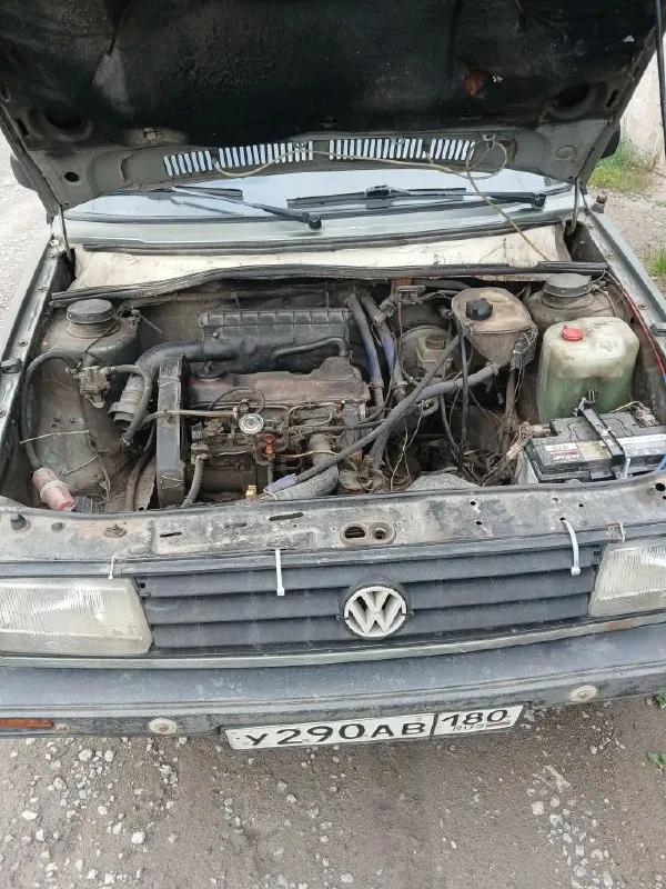 Продам автомобиль вольцваген джетта 1987г 1.6 дизель коробка механика 5 ступка цена договорная все вопросы по телефону +79494113471 миранда +79494573945 феникс - фотография - 9