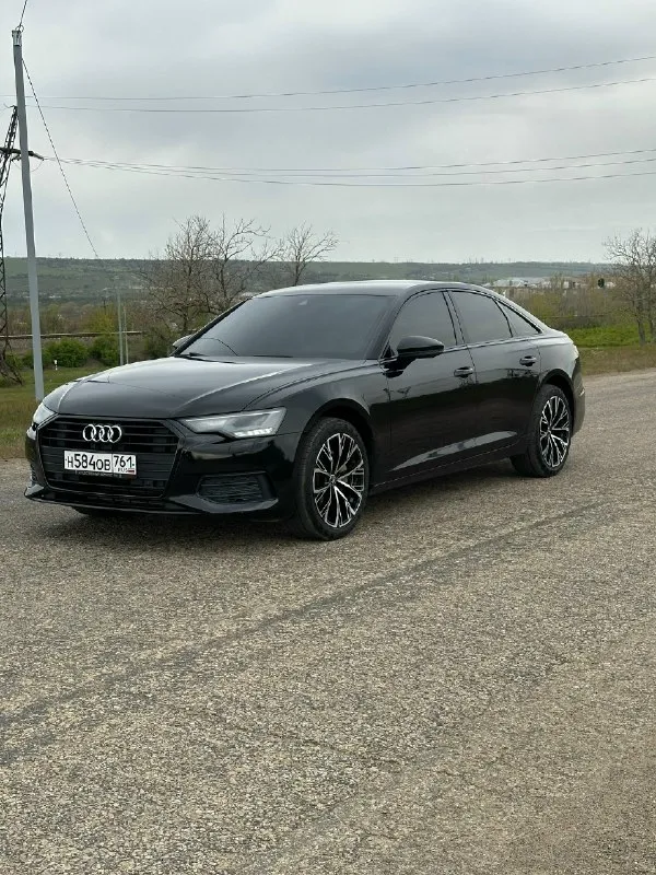 Продаю свой автомобиль audi а6с8 2021 года в хорошем состоянии двигатель 2.0 турбо мягкий гибрид передний привод цепи менялись родной пробег-220 тыс км кпп-робот система старт стоп сенсорные мониторы, подогревы обогревы экономичный автомобиль, взгляды собирает без внимания не останетесь летняя новая резина r19 цена 3 🍋 все интересующие вопросы по телефону +79493782632 или пишите в лс 📞 звоните: +7(949)3782632 - фотография - 3