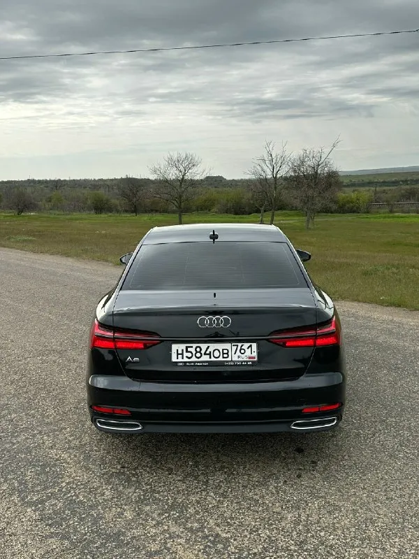 Продаю свой автомобиль audi а6с8 2021 года в хорошем состоянии двигатель 2.0 турбо мягкий гибрид передний привод цепи менялись родной пробег-220 тыс км кпп-робот система старт стоп сенсорные мониторы, подогревы обогревы экономичный автомобиль, взгляды собирает без внимания не останетесь летняя новая резина r19 цена 3 🍋 все интересующие вопросы по телефону +79493782632 или пишите в лс 📞 звоните: +7(949)3782632 - фотография - 5