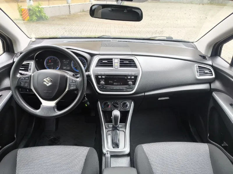Suzuki new sx4 2014 г. 1.6 at (cvt) бензин/2wd родной пробег 112580 4 электростеклоподъемника обогрев и регулировка зеркал мульти руль, парктроники все стекла завод, включая лобовое кондиционер, автозапуск (два ключа) подогрев сидений. идеальный и просторный салон! бережная и аккуратная эксплуатация! вместительный багажник. 2 владельца с момента покупки (обе женщины) птс оригинал, юридически без запретов, штрафов и ограничений! полностью зеленая автотека (пришлю по запросу) без дтп, имеется диагностическая карта 1299000 р. г. донецк +79493877390 (телеграмм, макс) 📲 tg: eric eric 📞 звоните: +7(949)3877390 - фотография - 10
