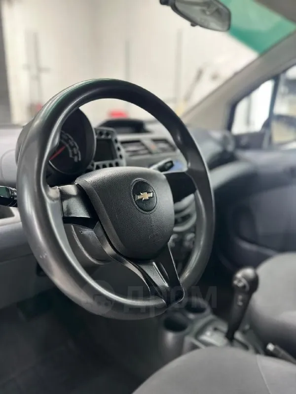 Продам chevrolet spark ( chevrolet спарк)м300,2013 г. В.1.0( 68 л/ с. 4-хцилиндровый! 5-тидверный хетчбэк!цепной привод грм! ) jatco! Пробег 156000 км! Кондиционер морозит, печка жарит! Гур! Автосигнализация с обратной связью! Новые летние и зимние ( шипованные) шины! Минимальный расход топлива! Заменены охлаждающая жидкость, масло в двс и ! Новый акб и радиаторы кондиционера и охлаждения!цена 650.000 руб! Горловка. +79493256491 или +79790316520.
📲 Tg: андрей
📞 Звоните: +7(949)3256491 - фотография - 9