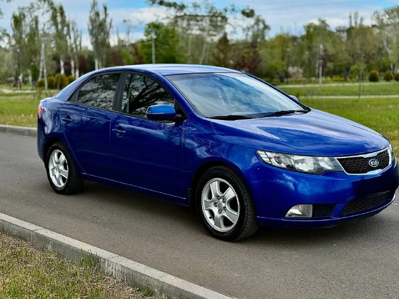 🚙Марка: kia cerato
⚙️Двигатель:1.6
⛽️Вид топлива:бензин
📅Год выпуска:2010
💴Цена:735.000.руб(торг-обмен)
🗺️Пробег:200.000 км
📦:Кпп :механика:6 ступенчатая

Автомобиль в достойном состоянии без вложений по кузову нареканий нету всего лишь два косметических окраса всё остальное в заводском окрасе мотор коробка без нареканий ходовая часть без посторонних звуков недавно проводилась то видео обзор по запросу

Комплектация:
– Кондиционер
– 4 Эсп
– Мультируль
– Эл. Регулировка боковых зеркал
– Подогрев сидений
– Датчик дождя
– Датчик света
– Два ключа

Документальный автомобиль чист готов к любому переоформлению все остальные доп вопросы по ☎️
+7 (949) 500-05-34 Под этим телефоном если telegram max
Город мариуполь - фотография - 2
