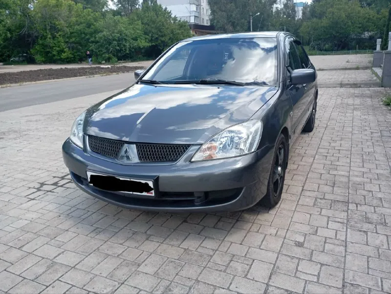 Продам mitsubishi лансер 9 объём двигателя 1,6 механика, 2006 год выпуска, состояние хорошее комплект зимней резины на дисках 650 у. Э. Все остальное по телефону или при осмотре цена: 650000 рублей, торг уместен +79494152375
📞 Звоните: +7(949)4152375 - фотография - 4