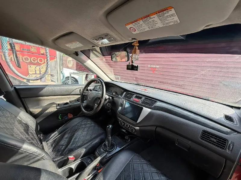 Продам mitsubishi lancer ix, 2004 г.
Двигатель 1.6, механическая коробка передач.
Надёжный и ухоженный автомобиль, полностью готовый к эксплуатации — без дополнительных вложений.
🔧 Техническое состояние:
-Ходовая часть полностью обслужена;
-Все расходные материалы заменены;
-Двигатель откапитален;
-Тормозные колодки, диски заменены;
-Масло не жрет;
-Без дтп.
🔊 Аудиосистема:
В автомобиль вложено около 100 000 ₽:
-Современная магнитола с большим экраном;
-Качественная акустика;
-Усилитель;
-Сабвуфер.
📷 Оснащение:
Камера заднего вида
📄 Документы:
-Я собственник;
-Документы в полном порядке.
✨ Автомобиль ухоженный, аккуратная эксплуатация, без скрытых вложений — сел и поехал.
💰 Цена: 430 000 ₽ - фотография - 6