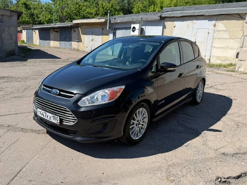 Ford c-max hybrid -год 2013 -объём двигателя: 2.0 -пробег :175.000км -тип двигателя: гибрид -привод: передний -расход 5-6л цена : 1.080.000р машина в хорошем состоянии установлена андроид система за подробной информацией обращаться по телефону +79493269373 📞 звоните: +7(949)3269373 - фотография - 1