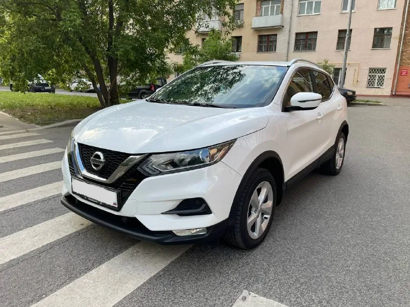 Nissan qashqai 2019г цена 1.600.000 торг 2.0i (147 л. с.) автоматическая привод fwd пробег 83 тыс один хозяин автомобиль куплен и обслуживается у официального дилера☝️ хорошая комплектация ✅полноцветный дисплей ✅салон кожа ✅круиз контроль ✅apple carplay ✅светодиодные фары ✅рейлинги на крыше ✅подогрев руля ✅подогрев сидений ✅2х зонный климат✅электропривод зеркал ✅парктроники, камера заднего вида ✅мультируль ✅hands free, bluetooth ✅ 2 ключа ✅колёса зима и лето🎁 осмотр донецк тел: +79498239926 ▶️смотреть больше фото◀️ телеграмм макс +79161999908 📞 звоните: +7(949)8239926 - фотография - 1