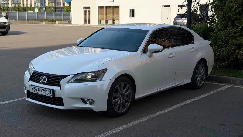 Lexus gs 350 • awd 3.5 бензин • акпп год: 2014 пробег: 175 000 км родной не крученный, любые проверки ✅надёжный, комфортный и динамичный lexus gs 350 на полном приводе в отличном техническом и визуальном состоянии. родной пробег, полностью обслуженный и ухоженный экземпляр! ✅преимущества: • все стекла включая лобовое — заводские! • два ключа • двигатель и коробка работают идеально: — коробка переключает мягко — масло не расходует • подвеска мягкая и собранная — без стуков и скрипов • родной салон в отличном состоянии — ничего не перешивалось и не красилось • автомобиль после полного то • два комплекта колес ✅хорошая комплектация: • электропривод сидений, память сидений, подкачки, вентиляция и подогрев • электропривод и подогрев руля • подрулевые лепестки • парктроники по кругу + камера заднего вида • широкий мультимедийный дисплей • контурная подсветка салона • круиз-контроль, разные режимы езды • датчики света и дождя 📌 собственник! 💰цена: 2.070.000₽ ☎️ +79064307686 макеевка - фотография - 1