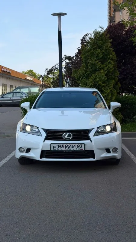 Lexus gs 350 • awd 3.5 бензин • акпп год: 2014 пробег: 175 000 км родной не крученный, любые проверки ✅надёжный, комфортный и динамичный lexus gs 350 на полном приводе в отличном техническом и визуальном состоянии. родной пробег, полностью обслуженный и ухоженный экземпляр! ✅преимущества: • все стекла включая лобовое — заводские! • два ключа • двигатель и коробка работают идеально: — коробка переключает мягко — масло не расходует • подвеска мягкая и собранная — без стуков и скрипов • родной салон в отличном состоянии — ничего не перешивалось и не красилось • автомобиль после полного то • два комплекта колес ✅хорошая комплектация: • электропривод сидений, память сидений, подкачки, вентиляция и подогрев • электропривод и подогрев руля • подрулевые лепестки • парктроники по кругу + камера заднего вида • широкий мультимедийный дисплей • контурная подсветка салона • круиз-контроль, разные режимы езды • датчики света и дождя 📌 собственник! 💰цена: 2.070.000₽ ☎️ +79064307686 макеевка - фотография - 2