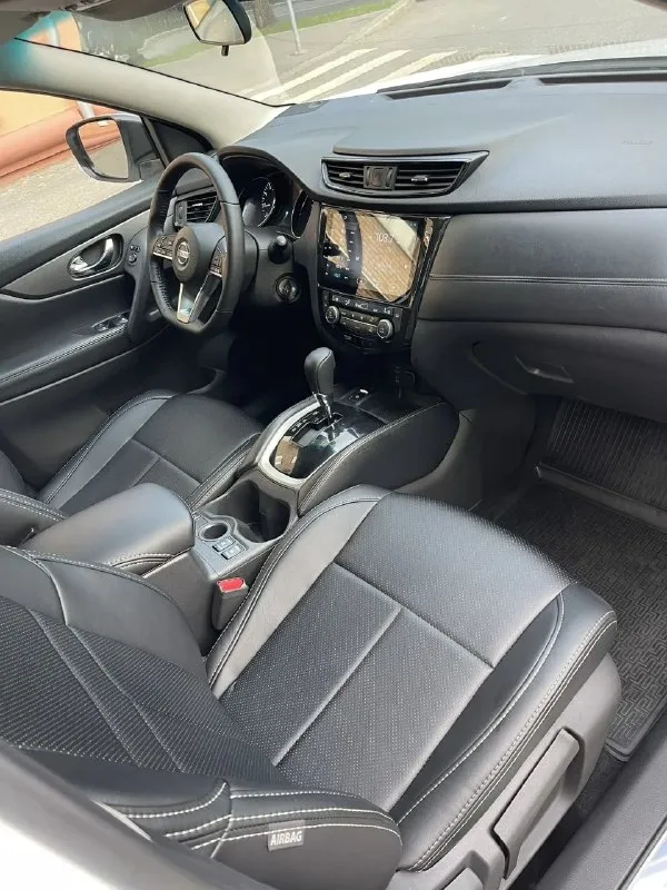 Nissan qashqai 2019г цена 1.600.000 торг 2.0i (147 л. с.) автоматическая привод fwd пробег 83 тыс один хозяин автомобиль куплен и обслуживается у официального дилера☝️ хорошая комплектация ✅полноцветный дисплей ✅салон кожа ✅круиз контроль ✅apple carplay ✅светодиодные фары ✅рейлинги на крыше ✅подогрев руля ✅подогрев сидений ✅2х зонный климат ✅датчики дождя и света ✅колеса r17 ✅электропривод зеркал ✅парктроники, камера заднего вида ✅мультируль ✅hands free, bluetooth ✅ 2 ключа ✅колёса зима и лето🎁 осмотр донецк тел: +79498239926 телеграмм макс +79161999908 📞 звоните: +7(949)8239926 - фотография - 8
