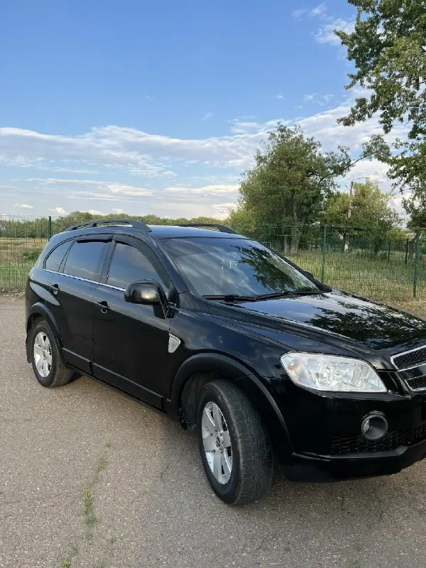 Продам chevrolet каптива 2008 г. Цена-950.000 (торг у капота!!!) стоит на 180 регионе !!! Двигатель-2,4 л. Газ-бензин, полный привод, пробег-245 000 км. , коробка-механика, в машине есть всё, кроме люка и подогрева сидений один владелец с автосалона, два ключа, сервисная книжка в родном окрасе, без дтп в подарок отдам комплект зимней резины в машине ничего не скрепит ни гремит обслуживалась вовремя вложений не требует, сел и поехал находится в енакиево писать в лс или звонить на +79498076575
📞 Звоните: +7(949)8076575 - фотография - 1