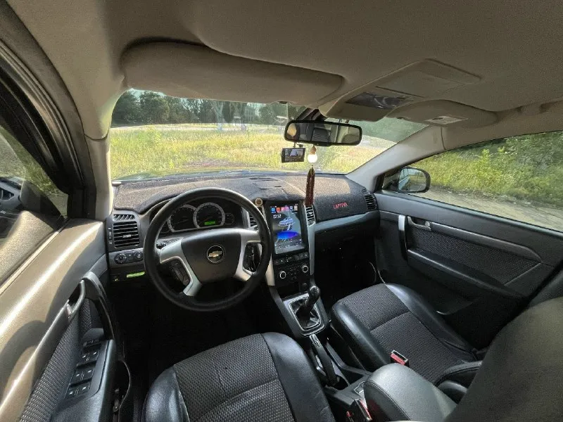 Продам chevrolet каптива 2008 г. Цена-950.000 (торг у капота!!!) стоит на 180 регионе !!! Двигатель-2,4 л. Газ-бензин, полный привод, пробег-245 000 км. , коробка-механика, в машине есть всё, кроме люка и подогрева сидений один владелец с автосалона, два ключа, сервисная книжка в родном окрасе, без дтп в подарок отдам комплект зимней резины в машине ничего не скрепит ни гремит обслуживалась вовремя вложений не требует, сел и поехал находится в енакиево писать в лс или звонить на +79498076575
📞 Звоните: +7(949)8076575 - фотография - 4