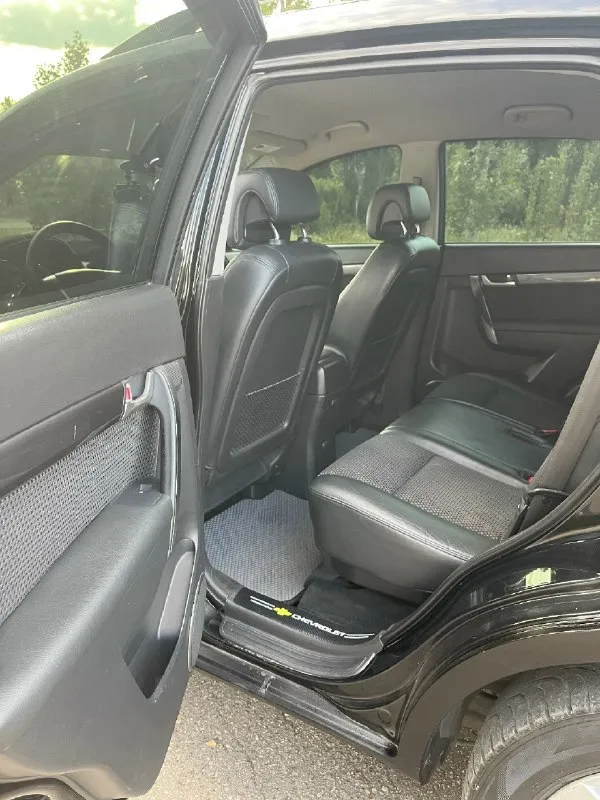 Продам chevrolet каптива 2008 г. Цена-950.000 (торг у капота!!!) стоит на 180 регионе !!! Двигатель-2,4 л. Газ-бензин, полный привод, пробег-245 000 км. , коробка-механика, в машине есть всё, кроме люка и подогрева сидений один владелец с автосалона, два ключа, сервисная книжка в родном окрасе, без дтп в подарок отдам комплект зимней резины в машине ничего не скрепит ни гремит обслуживалась вовремя вложений не требует, сел и поехал находится в енакиево писать в лс или звонить на +79498076575
📞 Звоните: +7(949)8076575 - фотография - 5