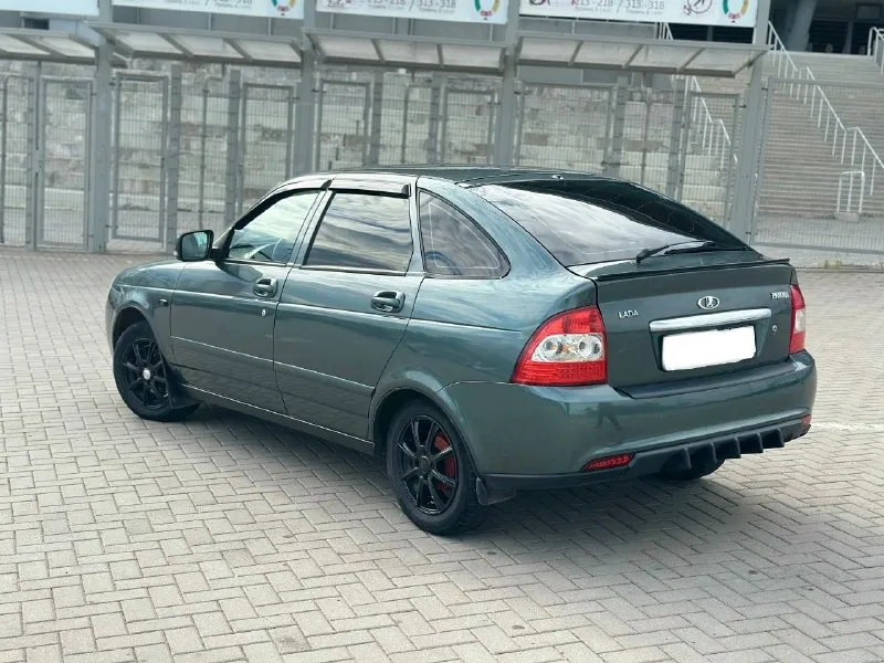 Продам ваз priora 2008 года ✅ я хозяин автомобиля ✅авто в очень хорошем состоянии, ✅дно, пороги, стаканы, лонжероны, все целое, внешне выглядит так как на фото, ✅по технике все чётко, двигатель работает отлично, не дымит не троит, масло не ест, едет бодро. ✅по электрике все работает, эур, 2 эсп, сигнализация, центральный замок, хорошая музыка, салон приятный ухоженный! ✅по документам все чисто, штрафов запретов нет, на учет встанет без проблем! ✅комплект зимней резины! ✅цена 370 тыс. ✅вопросы по телефону +79494034199 осмотр донецк/макеевка 📞 звоните: +7(949)4034199 - фотография - 5