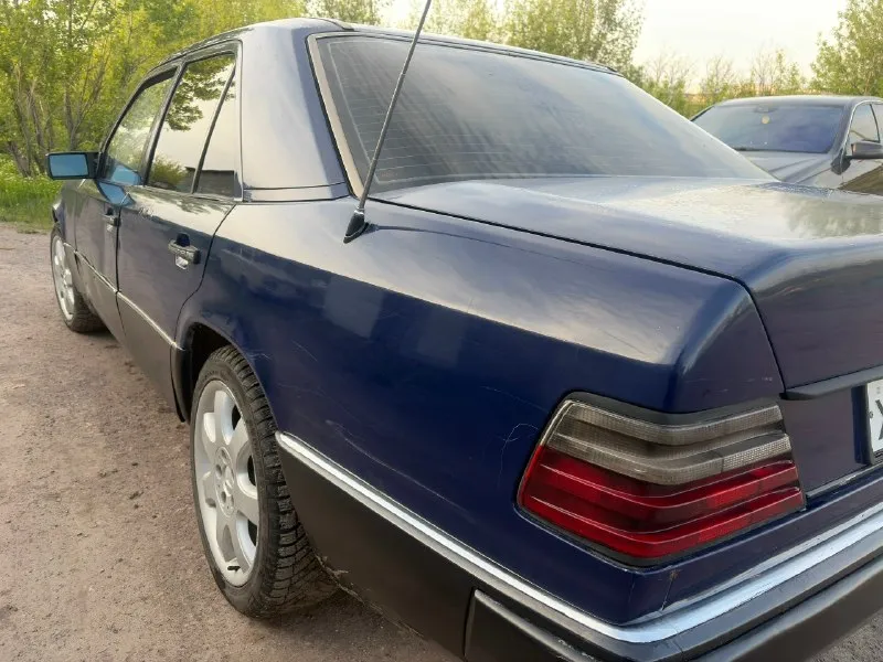 Прода mercedes е200 w124 1992г карбюратор солекс цена120к документы в порядке( любое переоформление) по машине нужно заменить (подвесное, колодки тормозные задние, переварить выхлопную трубу)(колодки, и подвесное отдам новые) донецк +79498066915 📞 звоните: +7(949)8066915 - фотография - 2
