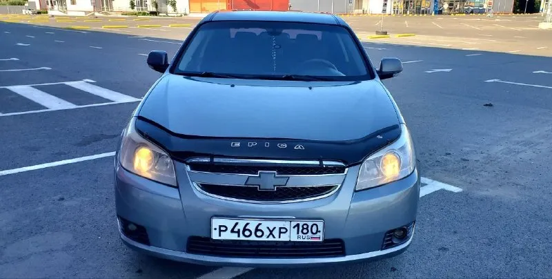 Продам шевролет эпика 2011 год 2.л бензин механика побег 180.000 в отличном состоянии без вложений подкрашивалось 1 крыло переднее всё остальное в заводском окрасе стекла все заводские любые проверки приветствуются машина оформлено на меня я хозяин двигатель коробка ходовая всё в отличном состоянии по электрике работает абсолютно все в том числе кондиционер 2 ключа сервисные книжки остальная информация по телефону могу присутствовать гаи при переоформлении цена 680.000 т. + 7 949 003 60 29.. . - фотография - 2