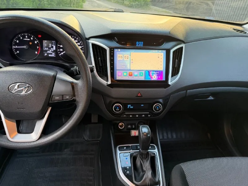 Hyundai creta 2016 - 2017 года. пробег 86000 км, родной не смотан. двигатель 1.6, коробка автомат. 2 собственника за всё время эксплуатации без дтп в родном окрасе. готов на любые проверки. стёкла все завод включая лобовое. , камера заднего вида, хорошая магнитола. резина лето новая, не прошла и двух тысяч км. авто обслуживалось по регламенту, все жидкости заменены включая масла и фильтра. автотека зеленая. цена: 1 мл 700 тысяч рублей +7. 📞 звоните: +7(949)5205972 - фотография - 3