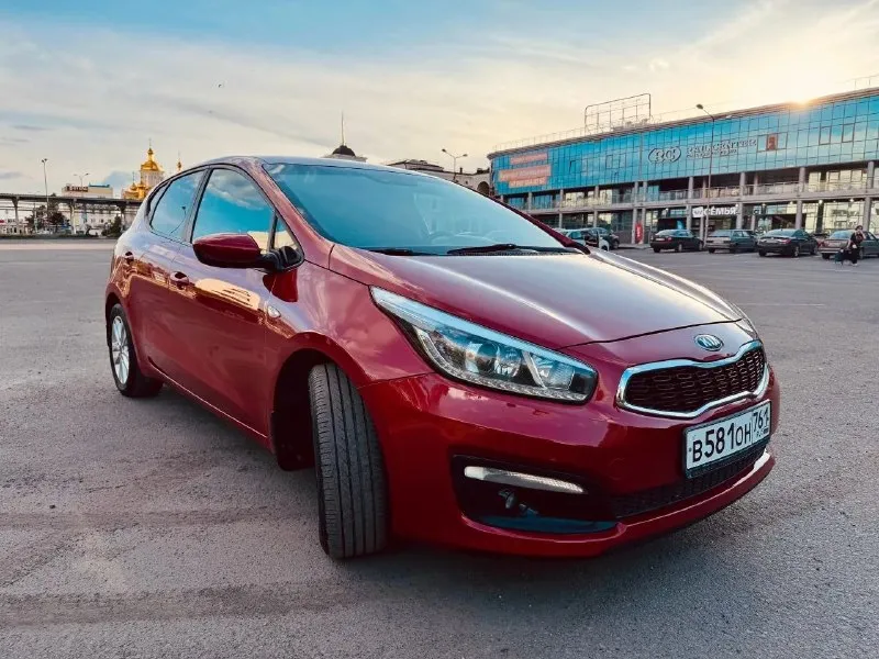 🔥 kia ceed 1.6 at 2017 — живой ceed в достойном состоянии! 🔥 👋 продаю надежный и ухоженный автомобиль. машина для тех, кто хочет купить авто без головной боли и вложений после покупки 👍 📅 2017 год ⚙️ двигатель 1.6 🔄 автомат 🛣 пробег — 173 тыс. км ✅ техническое состояние — отличное двигатель работает тихо и ровно, не дымит, масло не ест, тянет отлично 🔥 коробка переключает плавно, без пи. .. class="emoji" style="background-image:url('//telegram. org/img/emoji/40/f09f94a5.png')">🔥 подогревы сидений 🎮 мультируль 📱 хорошая мультимедиа 🔘 полностью исправная электрика — работает каждая кнопка 🚘 kia ceed — это: ✔️ надёжность ✔️ комфорт ✔️ экономичный расход ✔️ дешёвое обслуживание 📍 донецк 💰 цена: 1 250 000 ₽ 📞 +7 (949) 384-81-28 - фотография - 1