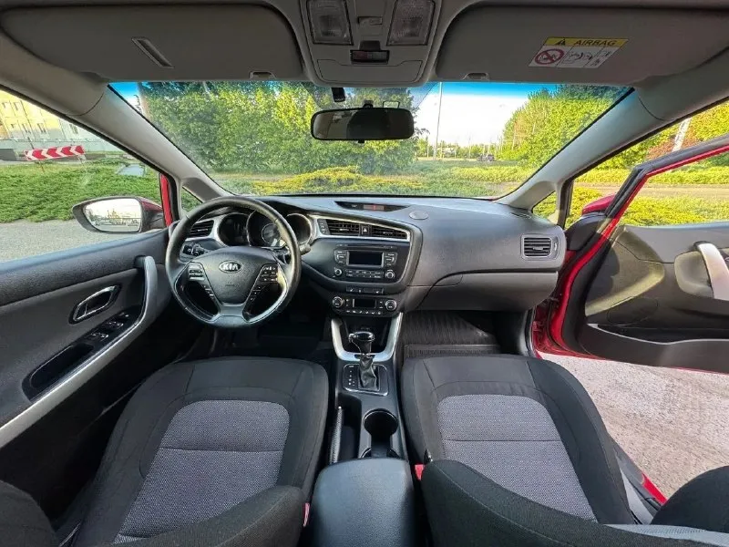 🔥 kia ceed 1.6 at 2017 — живой ceed в достойном состоянии! 🔥 👋 продаю надежный и ухоженный автомобиль. машина для тех, кто хочет купить авто без головной боли и вложений после покупки 👍 📅 2017 год ⚙️ двигатель 1.6 🔄 автомат 🛣 пробег — 173 тыс. км ✅ техническое состояние — отличное двигатель работает тихо и ровно, не дымит, масло не ест, тянет отлично 🔥 коробка переключает плавно, без пи. .. class="emoji" style="background-image:url('//telegram. org/img/emoji/40/f09f94a5.png')">🔥 подогревы сидений 🎮 мультируль 📱 хорошая мультимедиа 🔘 полностью исправная электрика — работает каждая кнопка 🚘 kia ceed — это: ✔️ надёжность ✔️ комфорт ✔️ экономичный расход ✔️ дешёвое обслуживание 📍 донецк 💰 цена: 1 250 000 ₽ 📞 +7 (949) 384-81-28 - фотография - 7